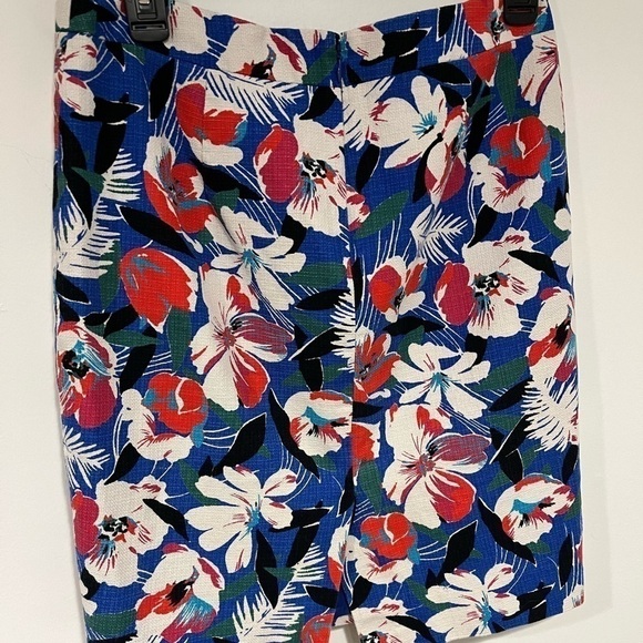 J Crew The Basketweave Pencil Skirt Size 4 Blue Red Floral Print - Picture 4 of 6